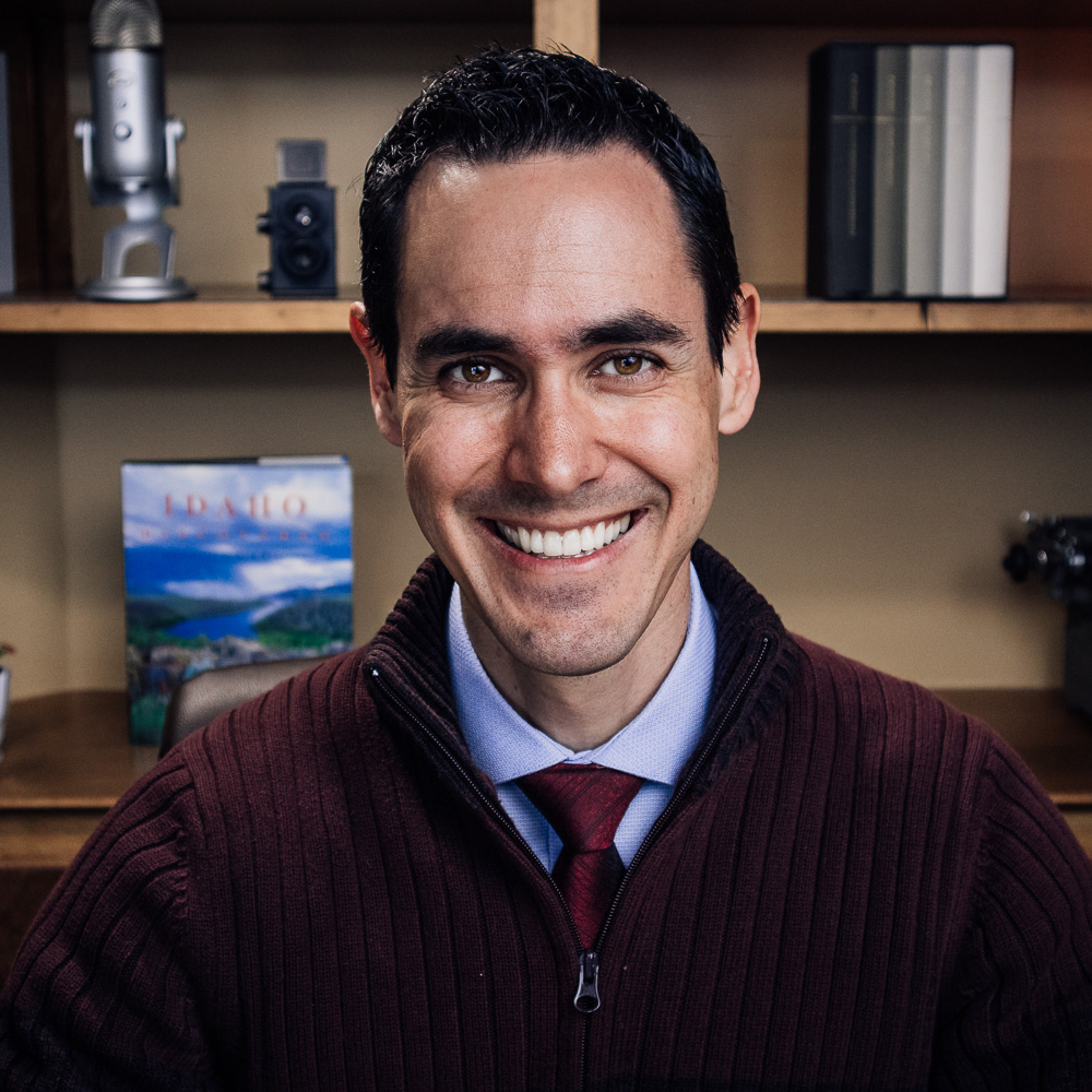 Pastor Marlon Seifert